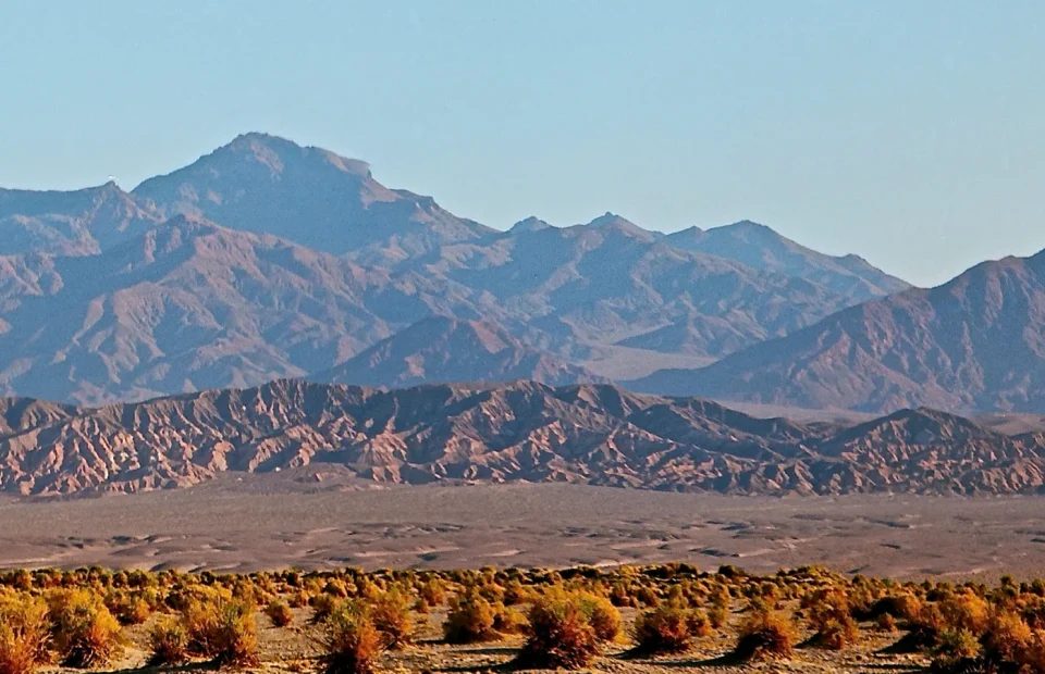 Devils Cornfield and desert ridges in Death Valley National Park